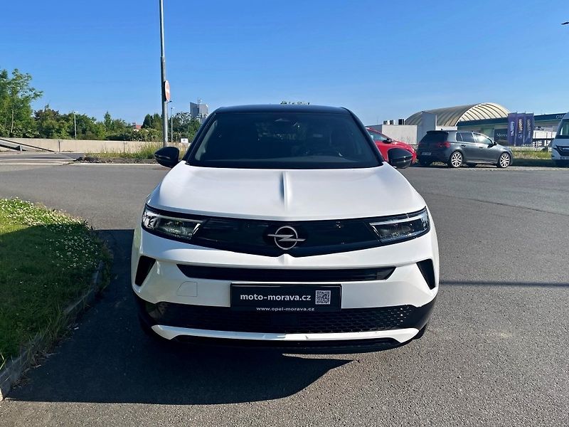 Opel Mokka (2026) MHEV 1.2T 145k Edition AT6 - fotka 2 z 15