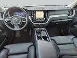 Volvo XC60 B4 AWD Plus Dark - náhled 13