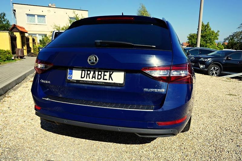 Škoda Superb (2015) STYLE 2,0 TDI 140 kW - fotka 5 z 43
