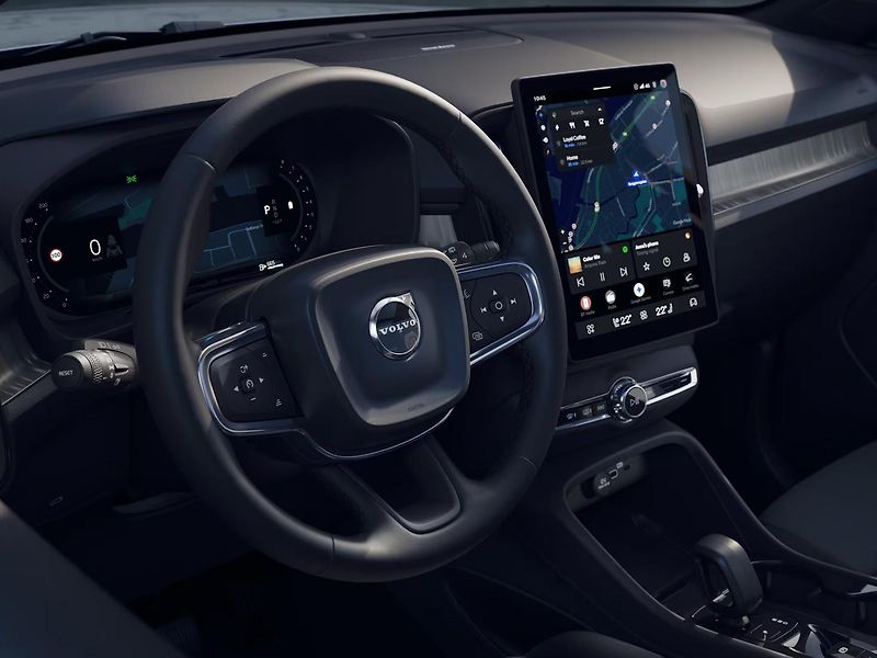 Volvo XC40 (2026) B3 PLUS DARK  - fotka 10 z 16