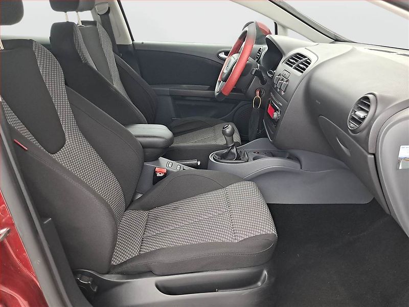 Seat Leon (2010) 1.4, jezdí výborně - fotka 9 z 15