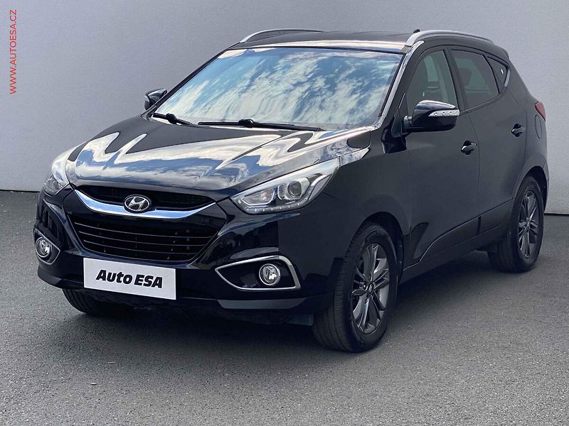 Hyundai ix35 (2015) 2.0CRDi 4WD, Style, navi, TZ - fotka 3 z 18