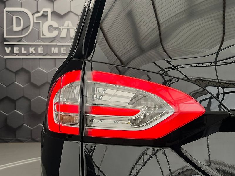 Ford Galaxy 2.0 EB Titanium manuál nez.top - fotka 36 z 70