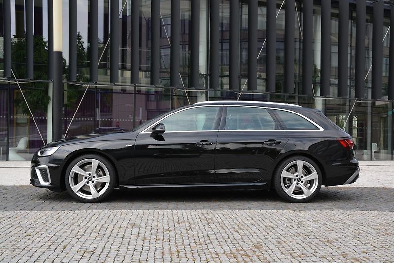 Audi A4 (2024) Avant S Line 5 Let Záruka+Serv - fotka 26 z 38