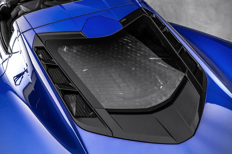 Chevrolet Corvette (2022) C8 Stingray - fotka 13 z 24