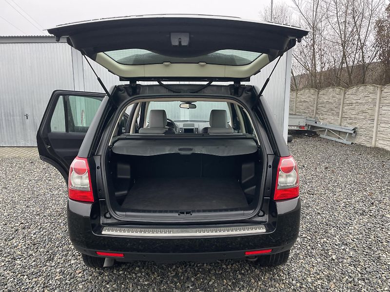 Land Rover Freelander 2.2TD4 160PS 4x4 136TKM SPORT! - fotka 133 z 201