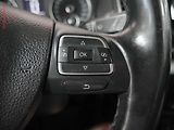 Volkswagen Sharan (2011) 2.0 TDi, AC, výhřev sed - náhled 15