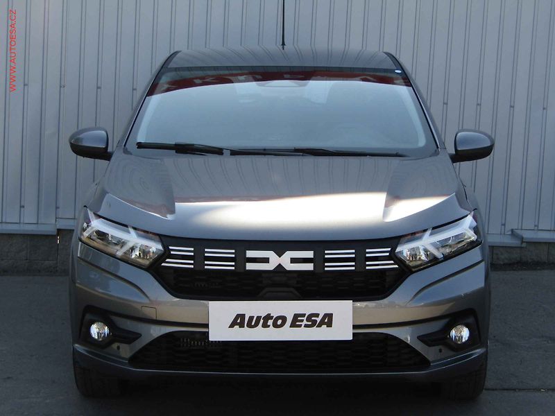 Dacia Sandero (2025) 1.0TCe, 1.maj,ČR, STK3/29 - fotka 2 z 22
