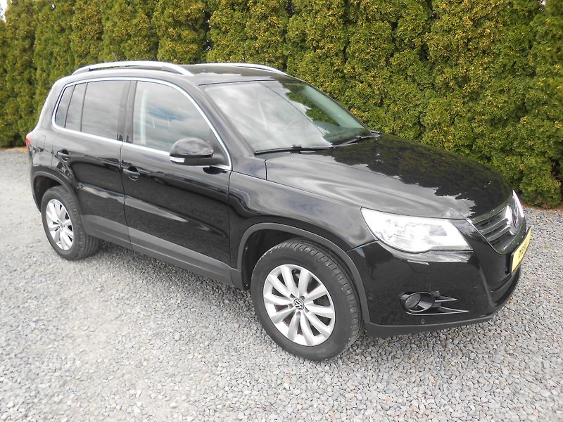 Volkswagen Tiguan 4x4,XENONY,DSG. - fotka 7 z 40