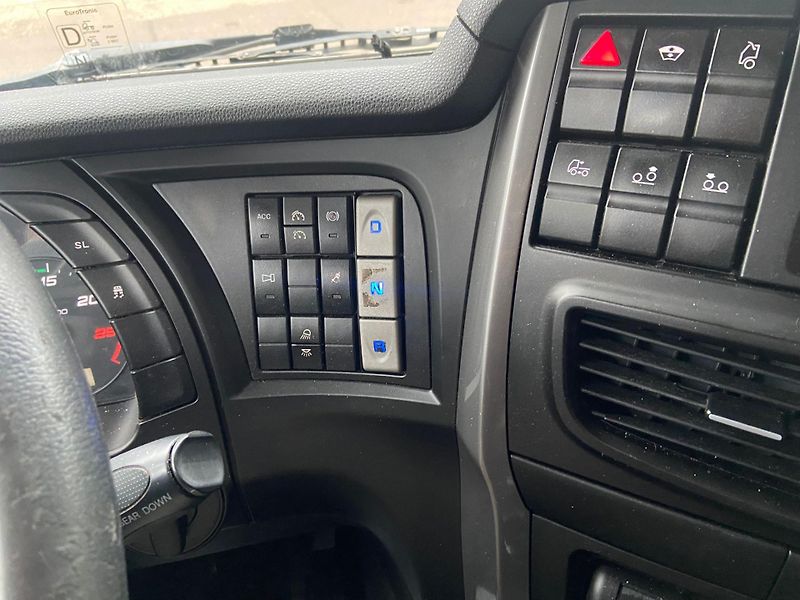 Iveco Stralis (2016) 420, Euro 6, 6x2 - fotka 17 z 20