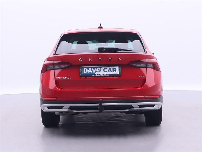 Škoda Octavia Scout 2,0 TDI 147kW 4x4 Tažné - fotka 6 z 32