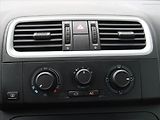 Škoda Fabia (2008) Ambiente 1.4 16V - náhled 14