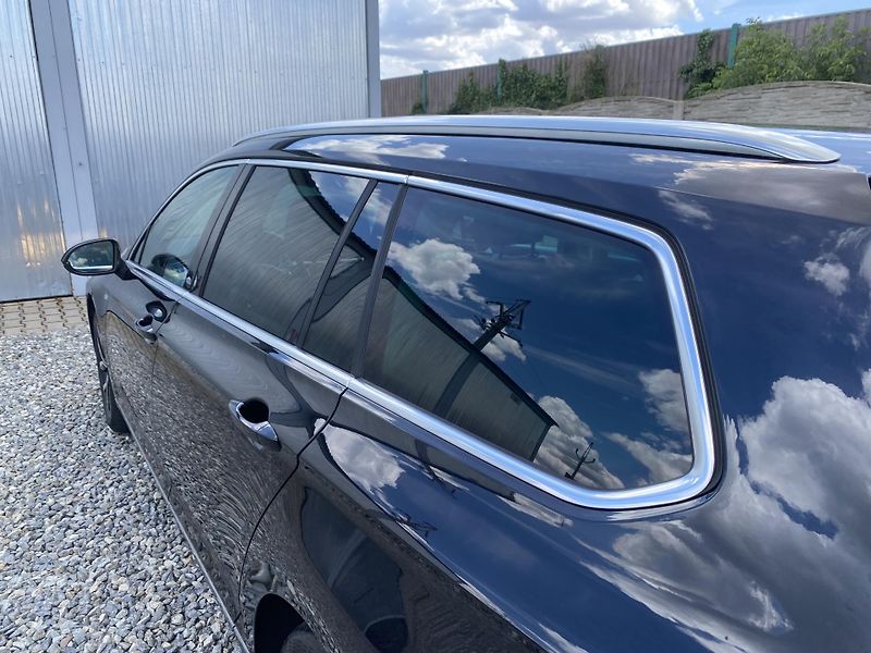 Volkswagen Passat 2.0TDi 150PS DSG 113000TKM!!!! - fotka 29 z 152