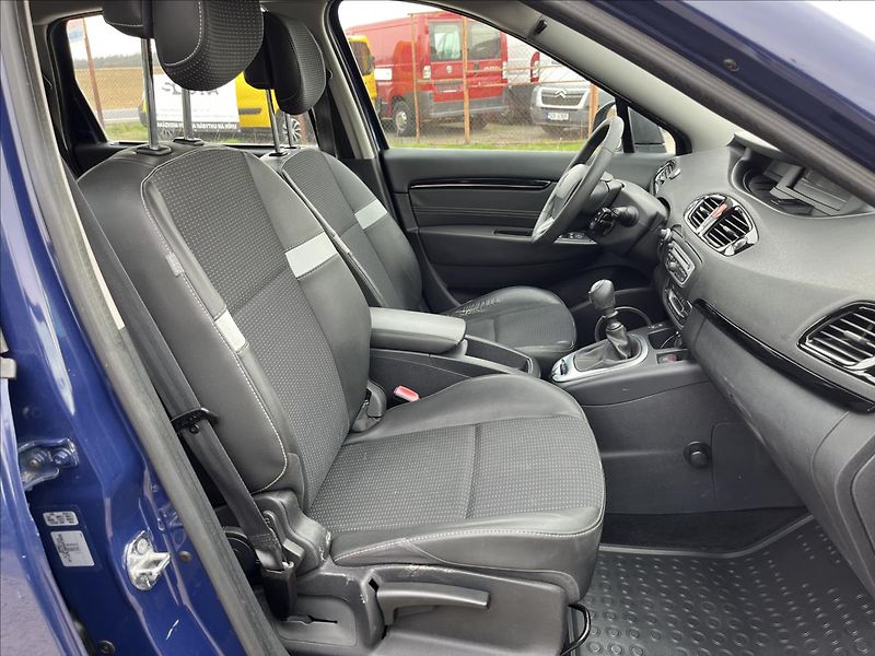 Renault Scénic 2,0 dCi 118KW KLIMA ALU ČR STK - fotka 11 z 33