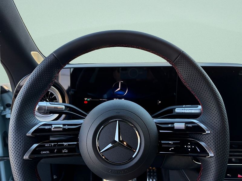 Mercedes-Benz CLA (2025) 200 4MATIC - fotka 10 z 15