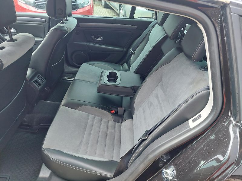 Renault Laguna (2011) III. Grandtour GT dCi 180 - fotka 22 z 39