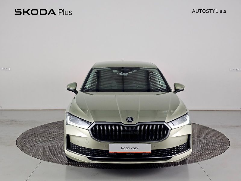 Škoda Superb (2024) 2.0TSI 195kW 4x4 DSG LAURIN A - fotka 4 z 30