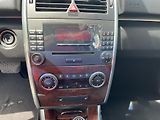 Mercedes-Benz Třídy B 200 Turbo Automat - náhled 19