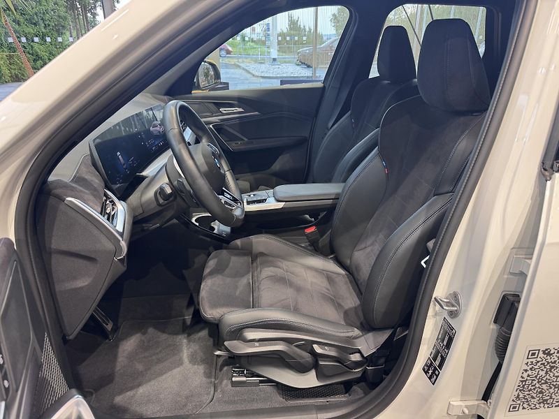 BMW X1 xDrive20d M-Sport - fotka 6 z 20