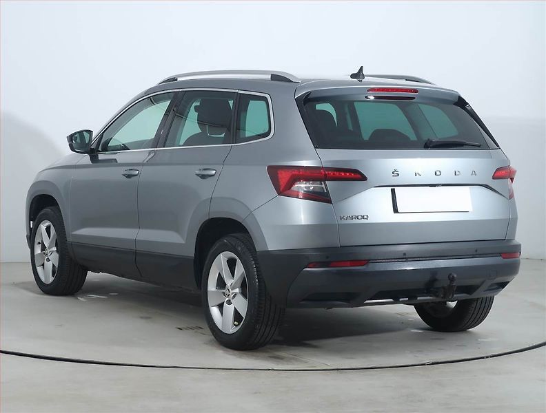 Škoda Karoq (2021) Style Plus 2.0 TDI - fotka 4 z 23