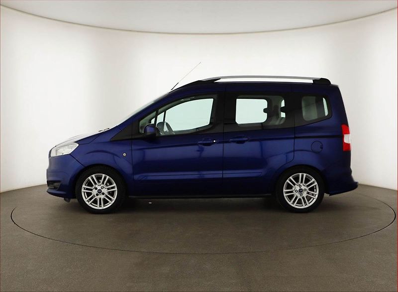 Ford Tourneo Courier (2014) Titanium 1.6 TDCi, 5Míst, ČR - fotka 3 z 14