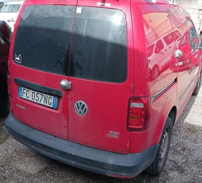 Volkswagen Caddy 2,0 TDi 4-Motion EON, bez koro - fotka 3 z 13