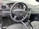 Mercedes-Benz Třídy B (2009) 1.7i B170, AC, park.čidla - náhled 12