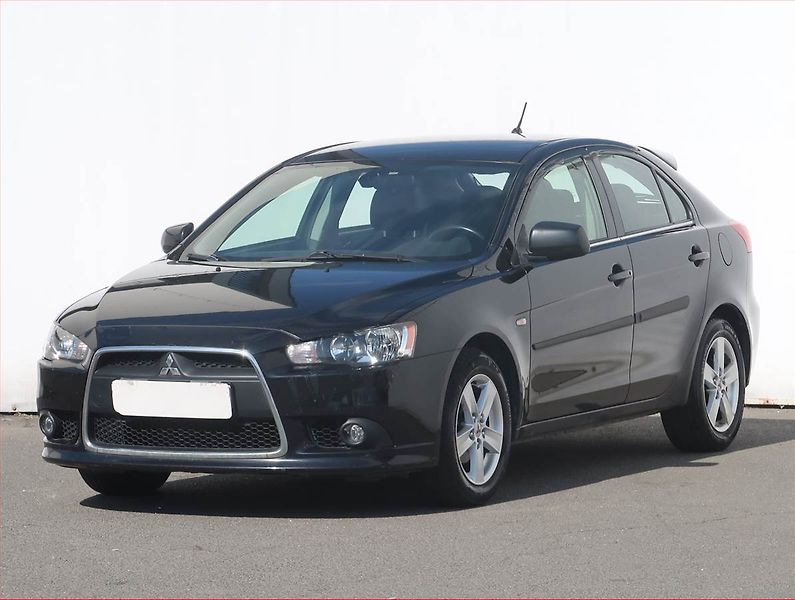 Mitsubishi Lancer (2010) 1.5 MIVEC, Serv.kniha, po STK - fotka 2 z 18