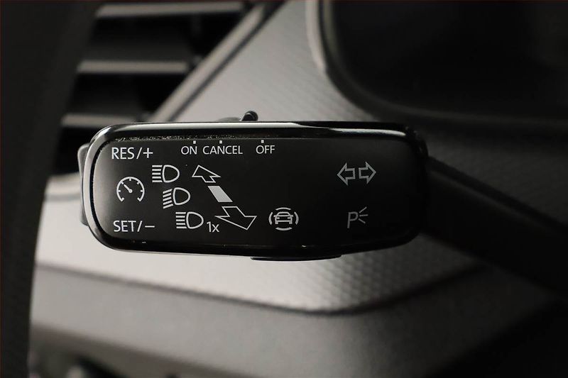 Škoda Scala (2023) Ambition 1.5 TSI, ČR,1.maj - fotka 15 z 16