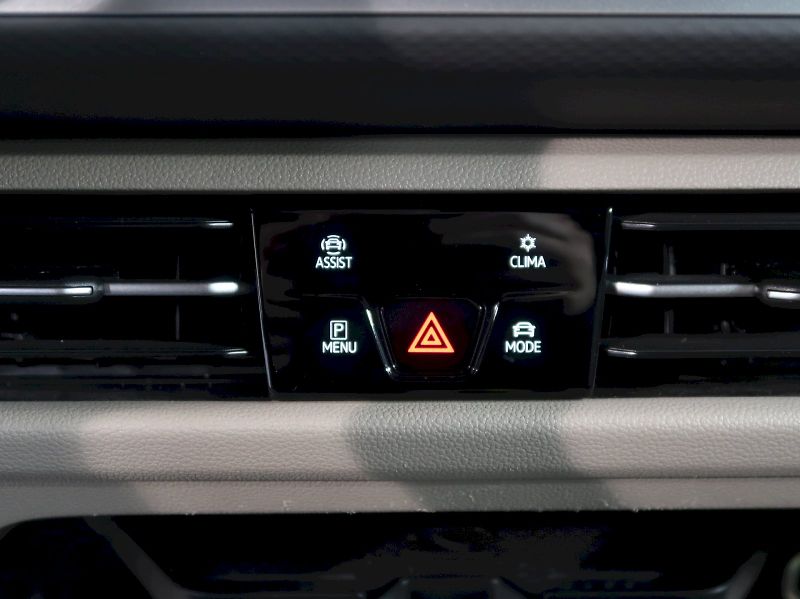 Volkswagen Multivan (2025) BULLI 1.5TSI PHEV 180KW 4M DSG - fotka 34 z 44