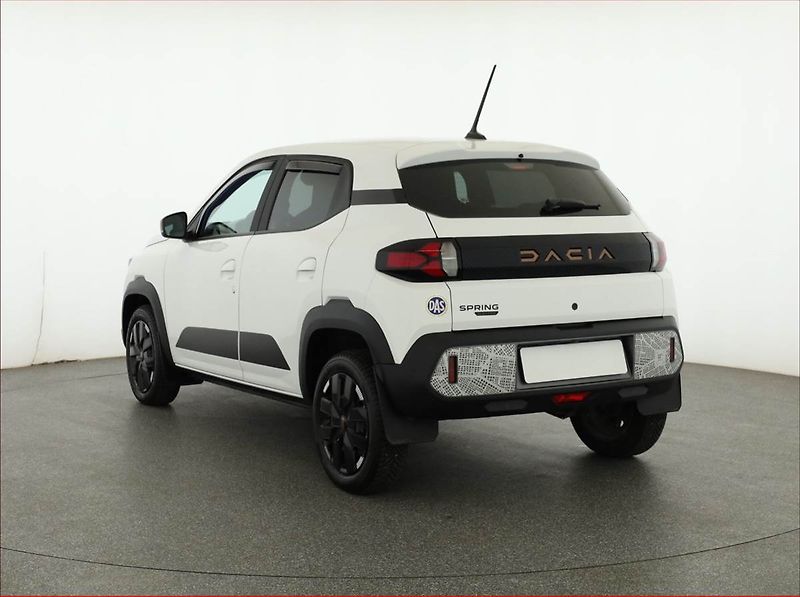 Dacia Spring (2025) Electric 65 (27 kWh), Automat - fotka 4 z 20