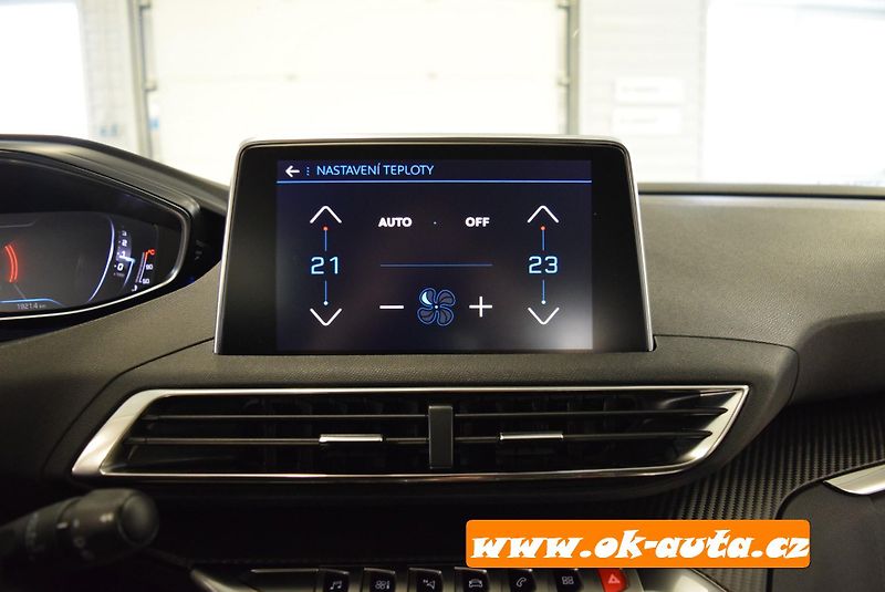 Peugeot 3008 1.5 BHDI AUTOMAT ACTIVE PACK - fotka 44 z 59