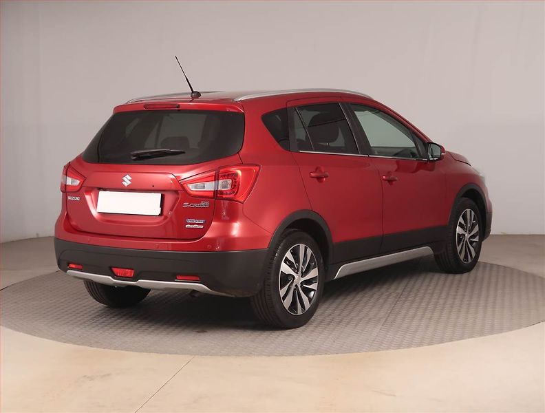 Suzuki SX4 S-Cross (2021) Comfort 1.4 BoosterJet, 4X4 - fotka 5 z 17