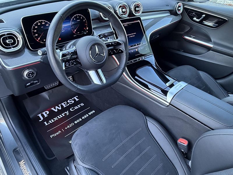 Mercedes-Benz Třídy C (2025) 300T 4Matic AMG Distronic 360° - fotka 13 z 41