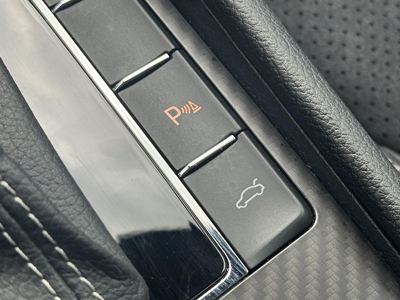 Škoda Superb (2020) 2.0TDi DSG Sportline, RZV - fotka 42 z 50