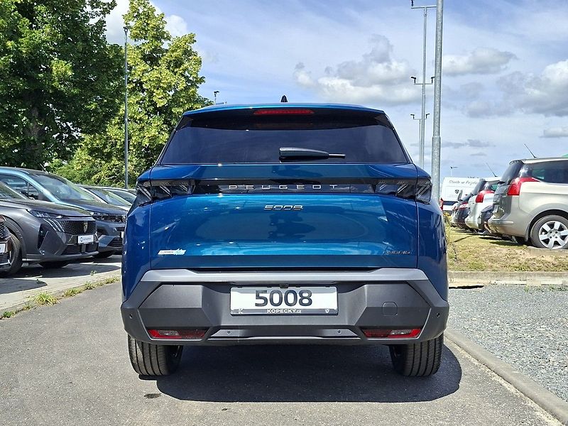 Peugeot 5008 (2026) GT - SUMMER BLUE 145 e-DCS6 - fotka 10 z 30
