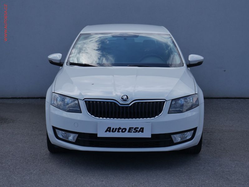 Škoda Octavia (2014) 1.2 TSI, ČR, AC, výhřev sed - fotka 2 z 18