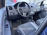 Volkswagen Touran (2013) 2.0TDi, 1.maj, panorama - náhled 2