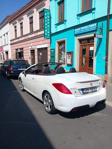 Peugeot 308 (2009) 1.6 KABRIO 103 kw AUTOMAT - fotka 13 z 24