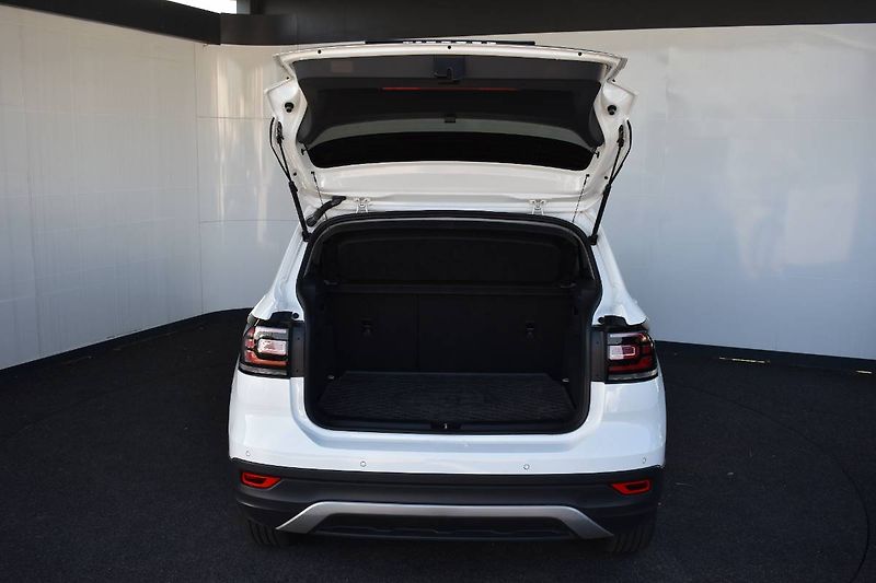 Volkswagen T-Cross (2022) 1.5TSI 110kW DSG, 100% Servis - fotka 7 z 22