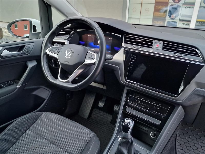 Volkswagen Touran 2.0 TDI Comfortline,ČR,1.Maj. - fotka 40 z 50