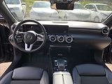 Mercedes-Benz CLA 2,0 200D - náhled 9