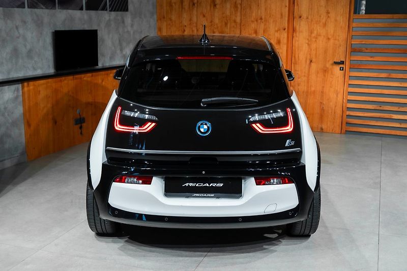 BMW i3 - fotka 28 z 28