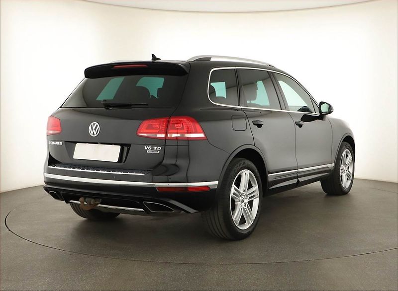 Volkswagen Touareg (2015) 3.0 TDI, 4X4, Automat, Kůže - fotka 5 z 19