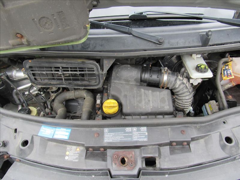 Opel Vivaro 2,0 CDTi 9 míst - fotka 24 z 27
