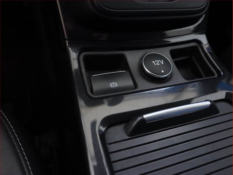 Ford Kuga (2016) 2.0 TDCi, 4X4, Automat, Kůže - fotka 19 z 21