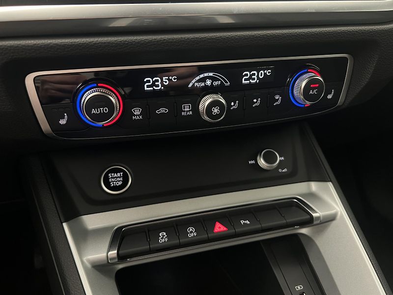 Audi Q3 35 TFSI AUT CZ - fotka 25 z 42