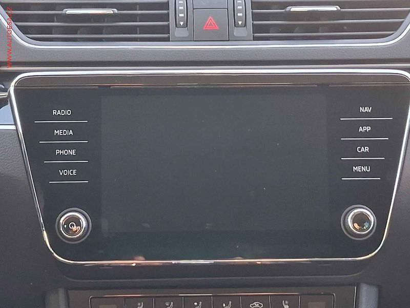 Škoda Superb (2020) 2.0 TDi, 2.maj,ČR, L&K, DSG - fotka 15 z 20