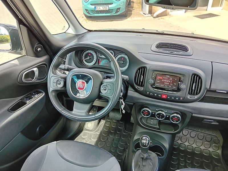 Fiat 500L 1,3JTD AT PANOR/ČR/1.MAJ/TOP/ - fotka 12 z 20