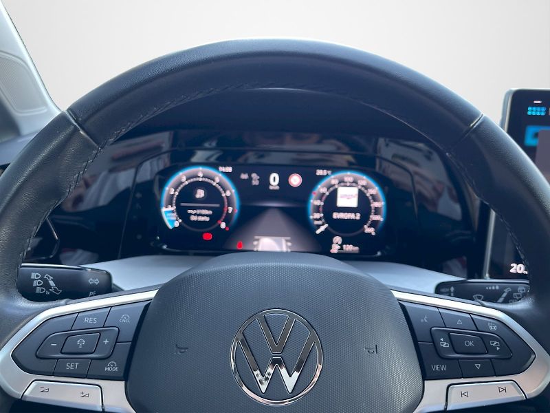 Volkswagen Golf Variant (2024) 1,5 eTSI 85 kW Life - fotka 9 z 34